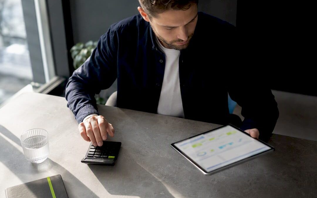 Ecommerce financial reconciliation workspace